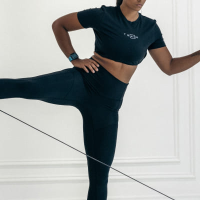 Step Jacks exercise demonstration image